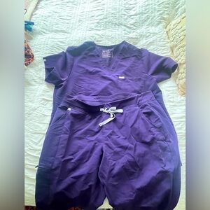 Figs Catarina scrub top and Zamora pants in Purple Jam